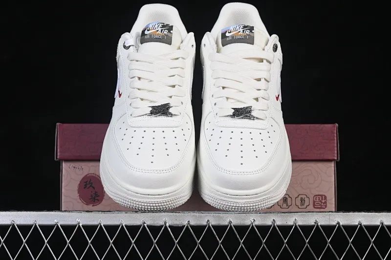 All categories Nk Air Force 1 Air Force series Nk Air Force 1 Low Air Force low-top X version Nike Air Force 1'07 Low Year of the Horse limited Air Force 1 low-top casual sneakers IQ1119-011